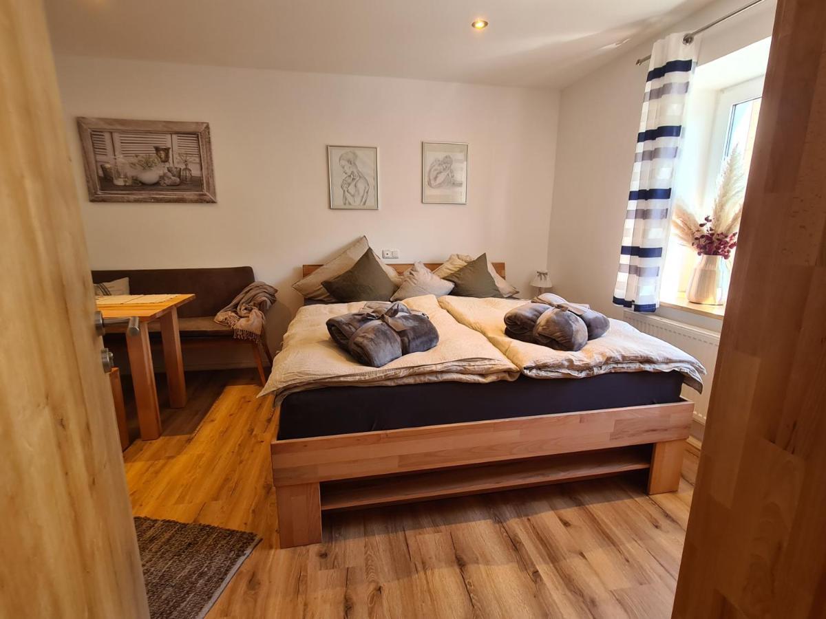 Rosenzauber Kraxler Paerchen Apartment Weissenstadt Bagian luar foto